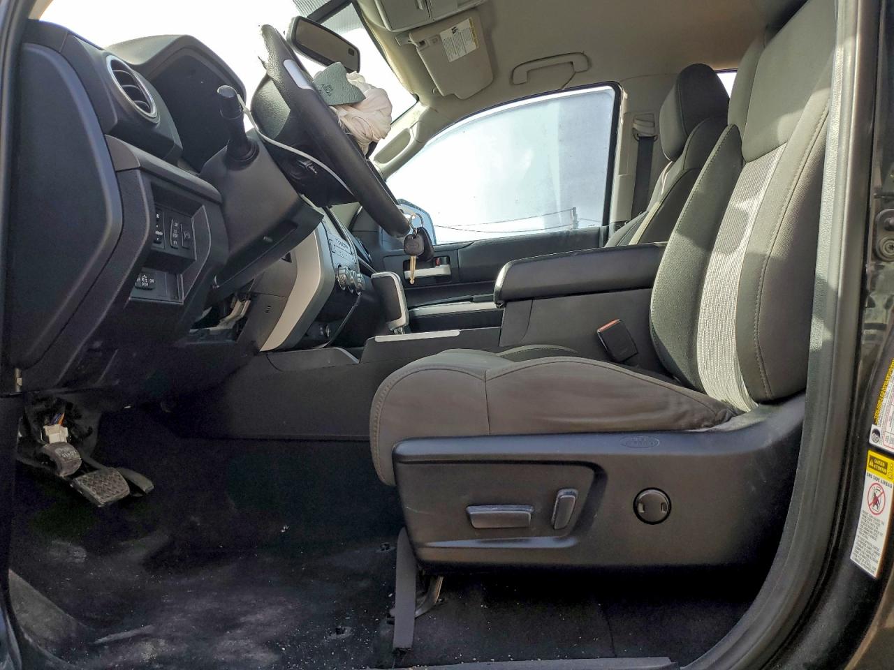 2014 TOYOTA TUNDRA photo 7