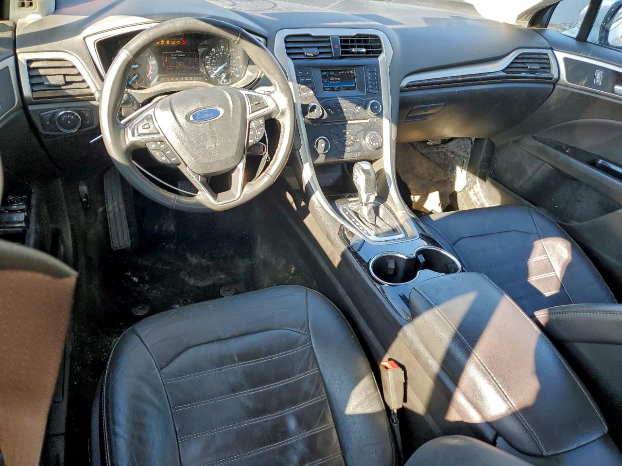 2014 FORD FUSION SE photo 22