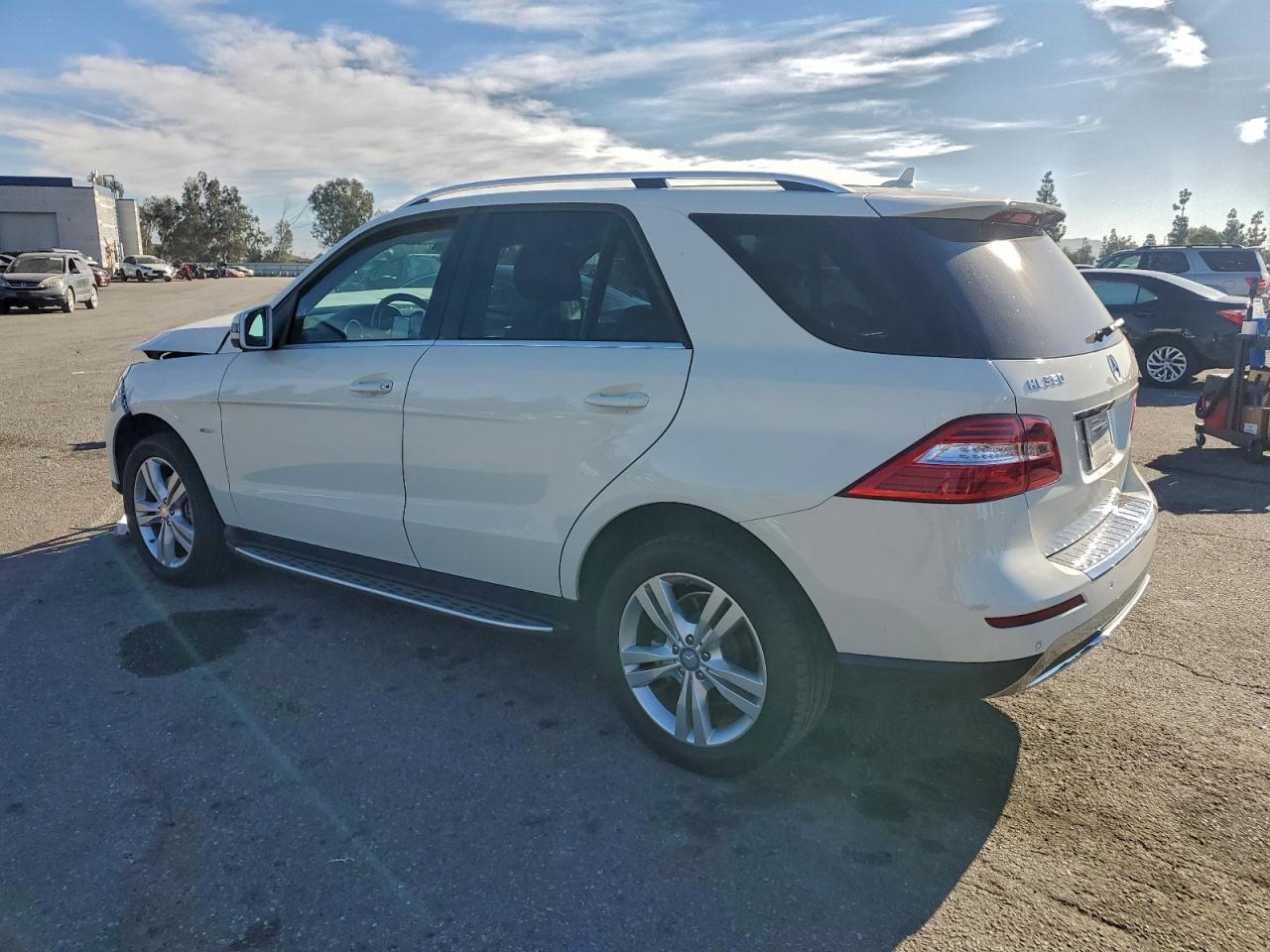 2012 MERCEDES-BENZ ML 350 4MATIC photo 4