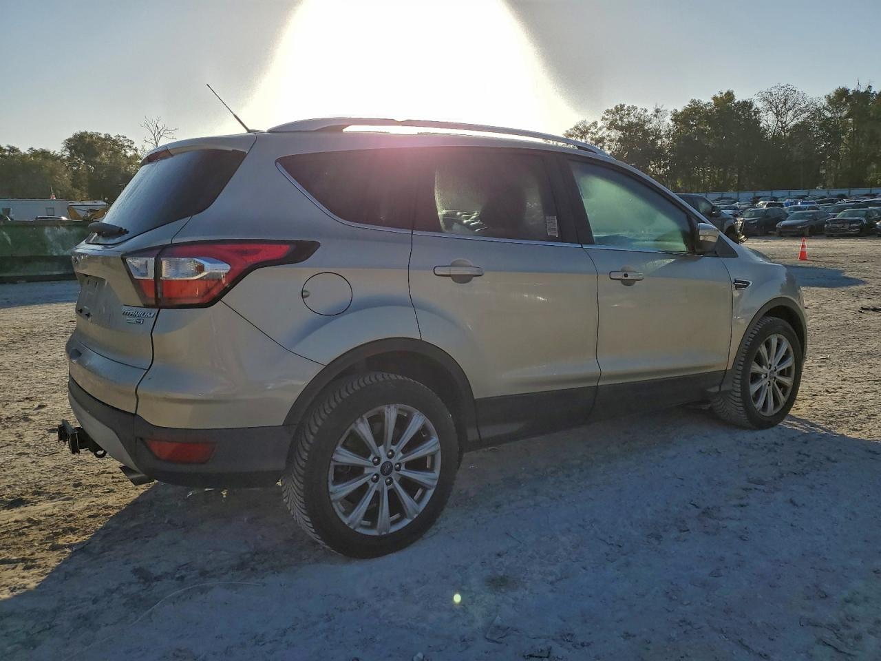 2017 FORD ESCAPE TITANIUM photo 7