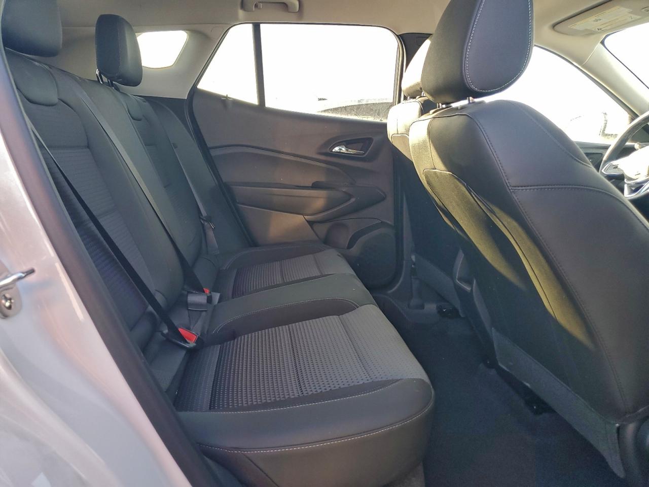 2025 CHEVROLET TRAX 1LT photo 11