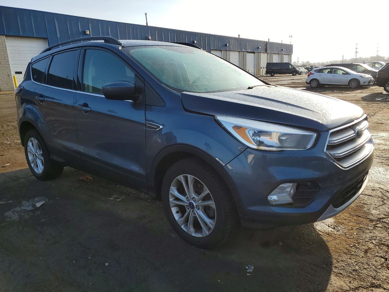 2018 FORD ESCAPE SE photo 4