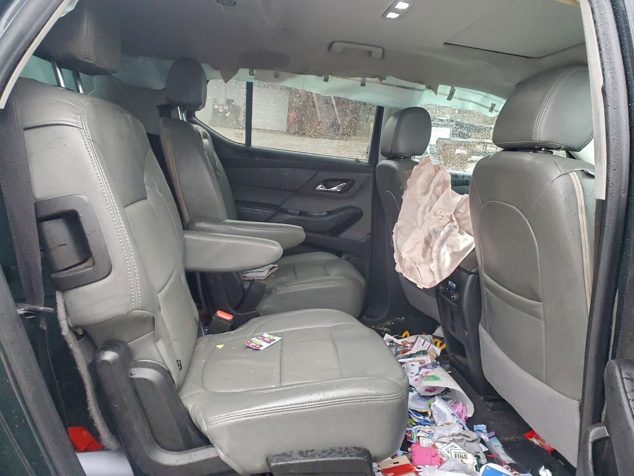 2019 CHEVROLET TRAVERSE LT photo 11