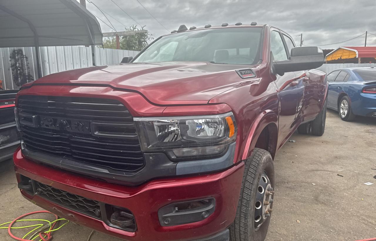 2022 RAM 3500 LARAMIE photo 2