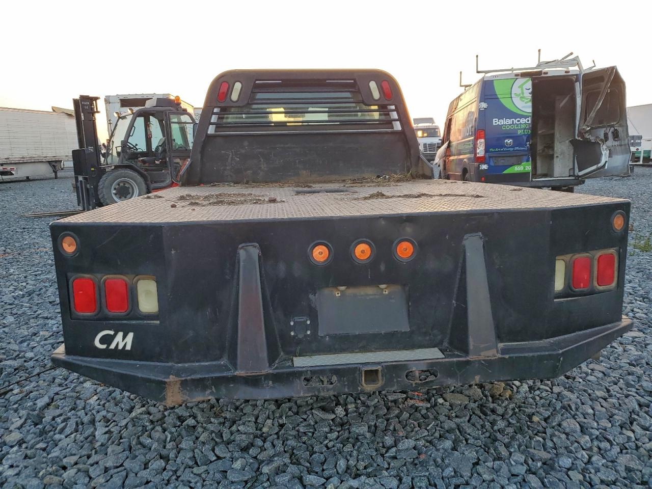 2015 GMC SIERRA TRUCK CAB AND CHASSIS photo 6