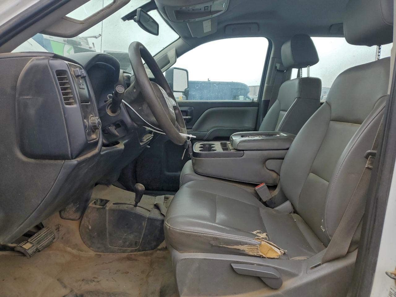2015 GMC SIERRA TRUCK CAB AND CHASSIS photo 7