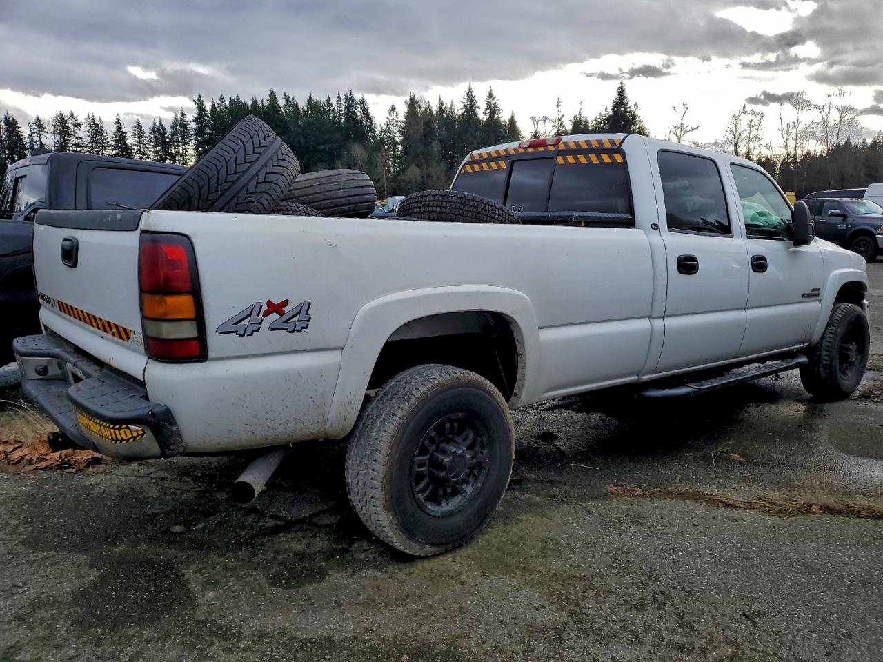 2007 GMC NEW SIERRA K3500 photo 3