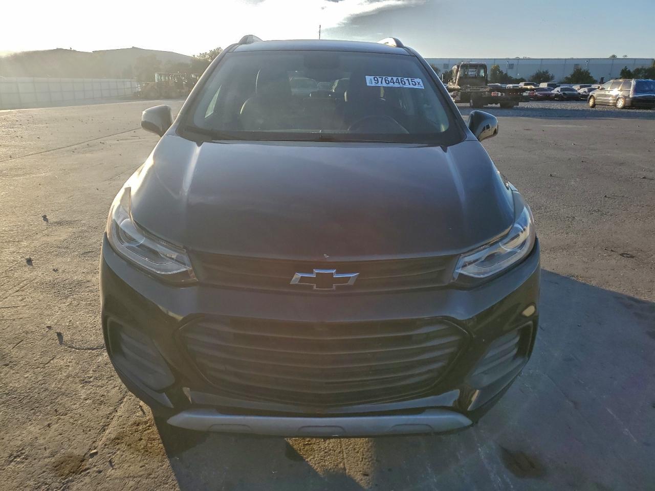 2019 CHEVROLET TRAX 1LT photo 5