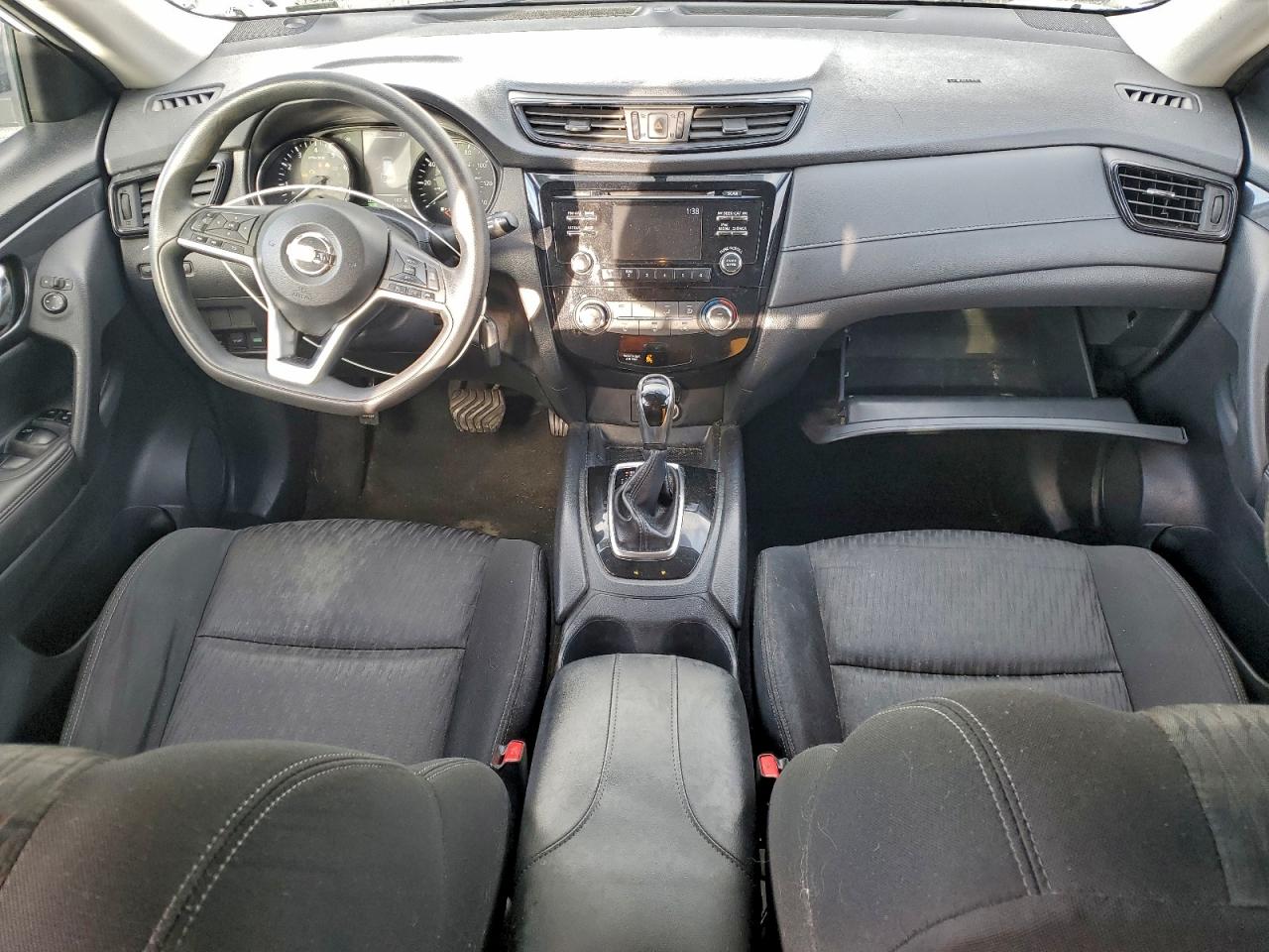 2017 NISSAN ROGUE S photo 8