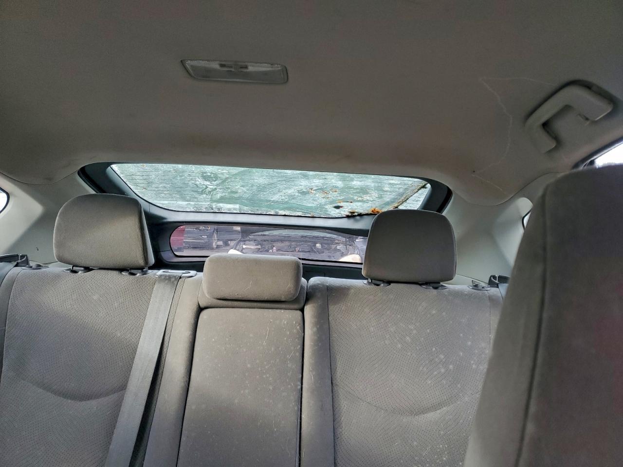 2010 TOYOTA PRIUS photo 10