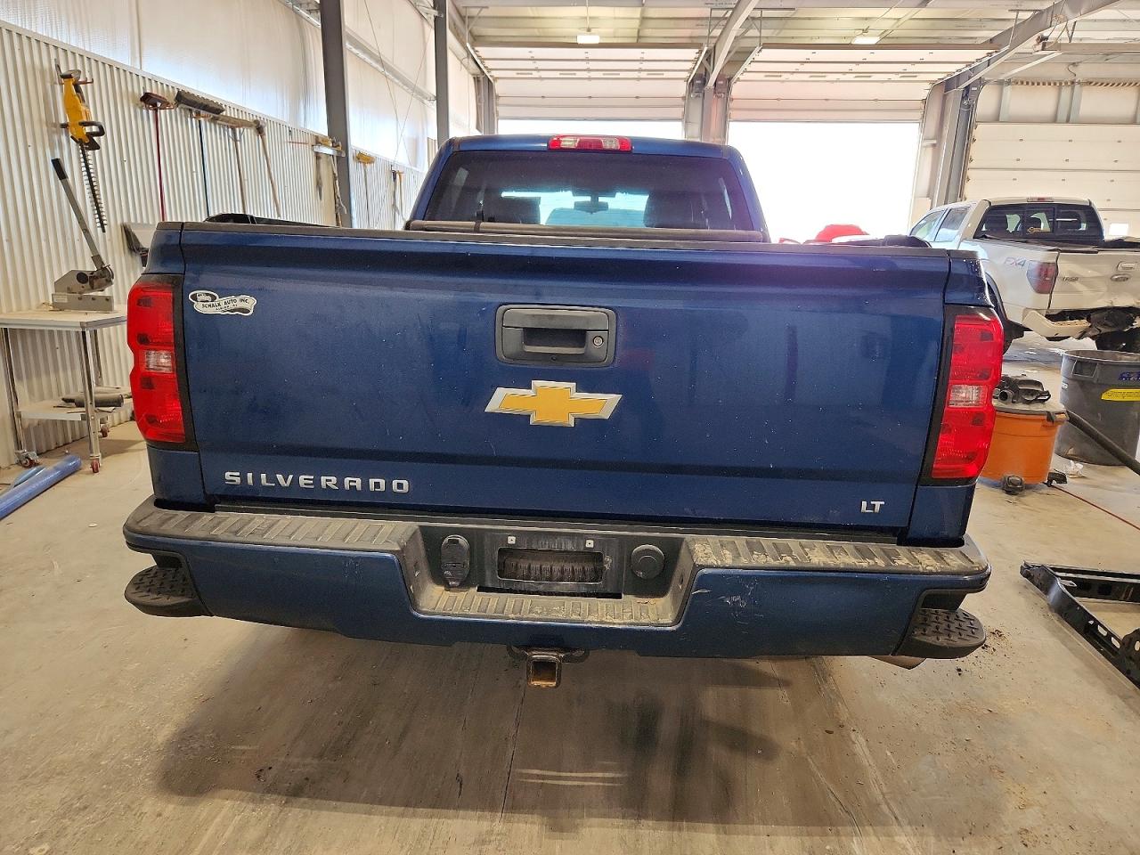 2017 CHEVROLET SILVERADO K1500 LT photo 6