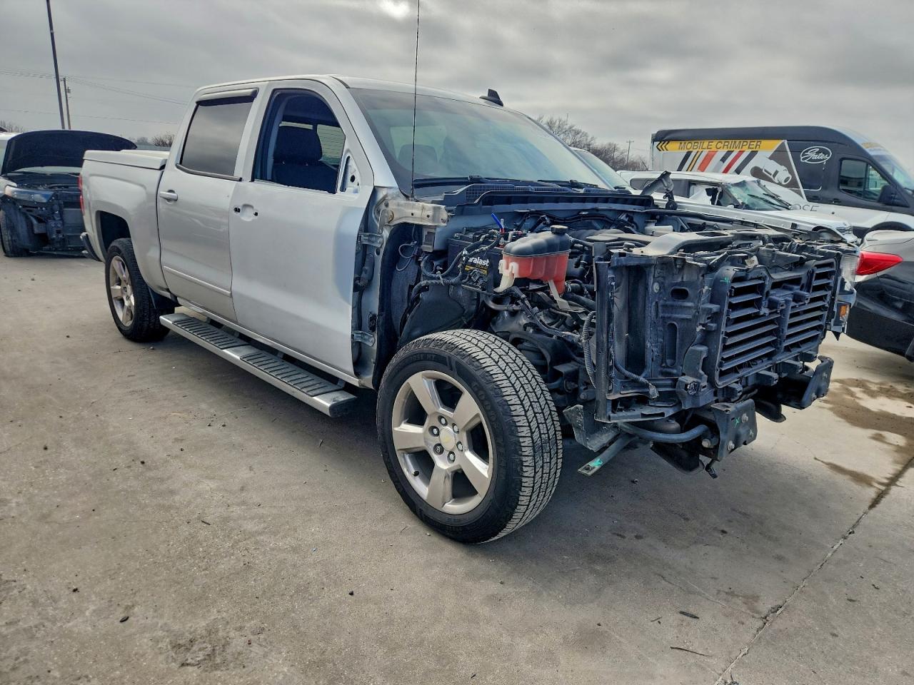 2017 CHEVROLET SILVERADO C1500 LT photo 4