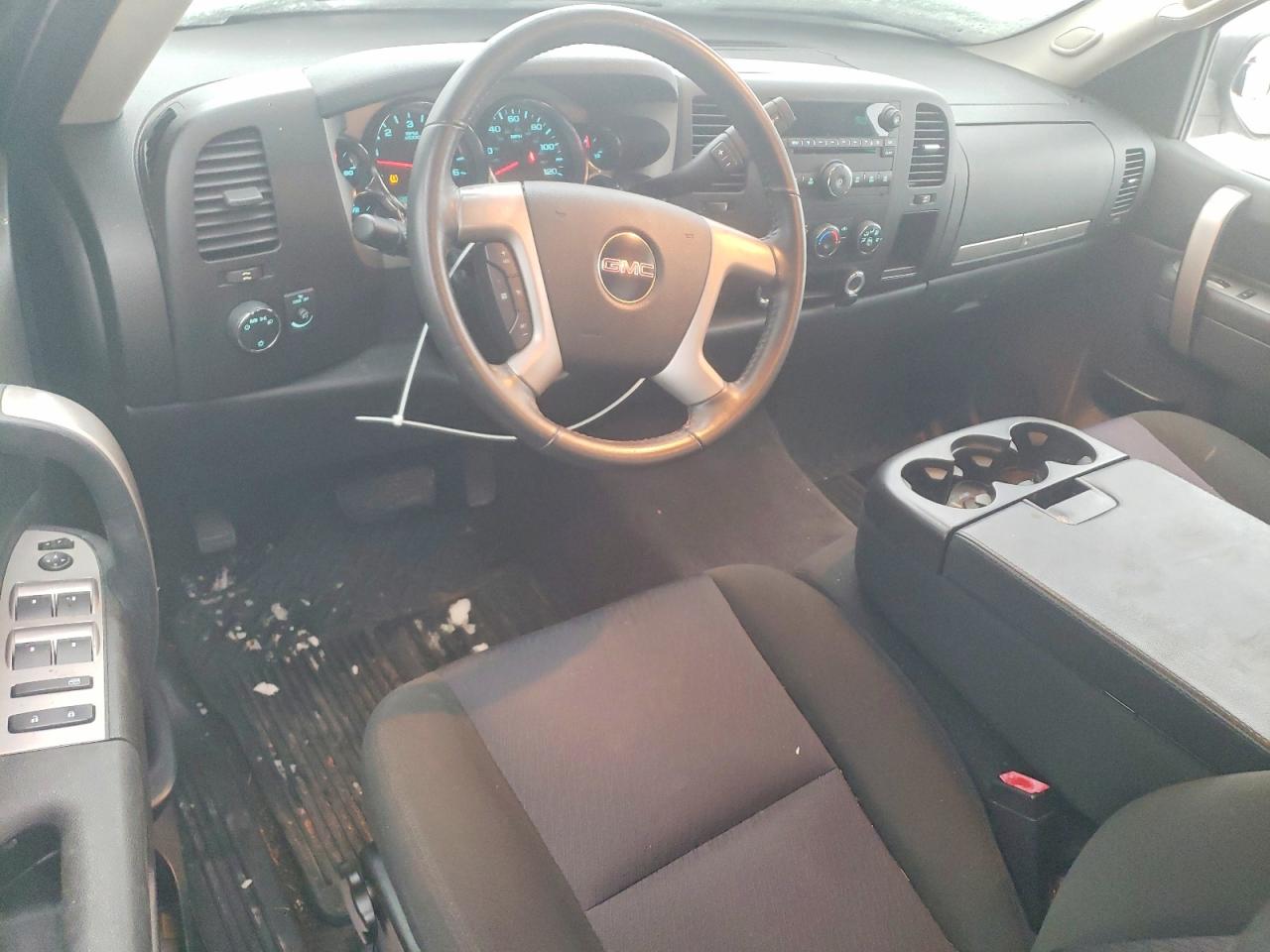 2010 GMC SIERRA K1500 SLE photo 8