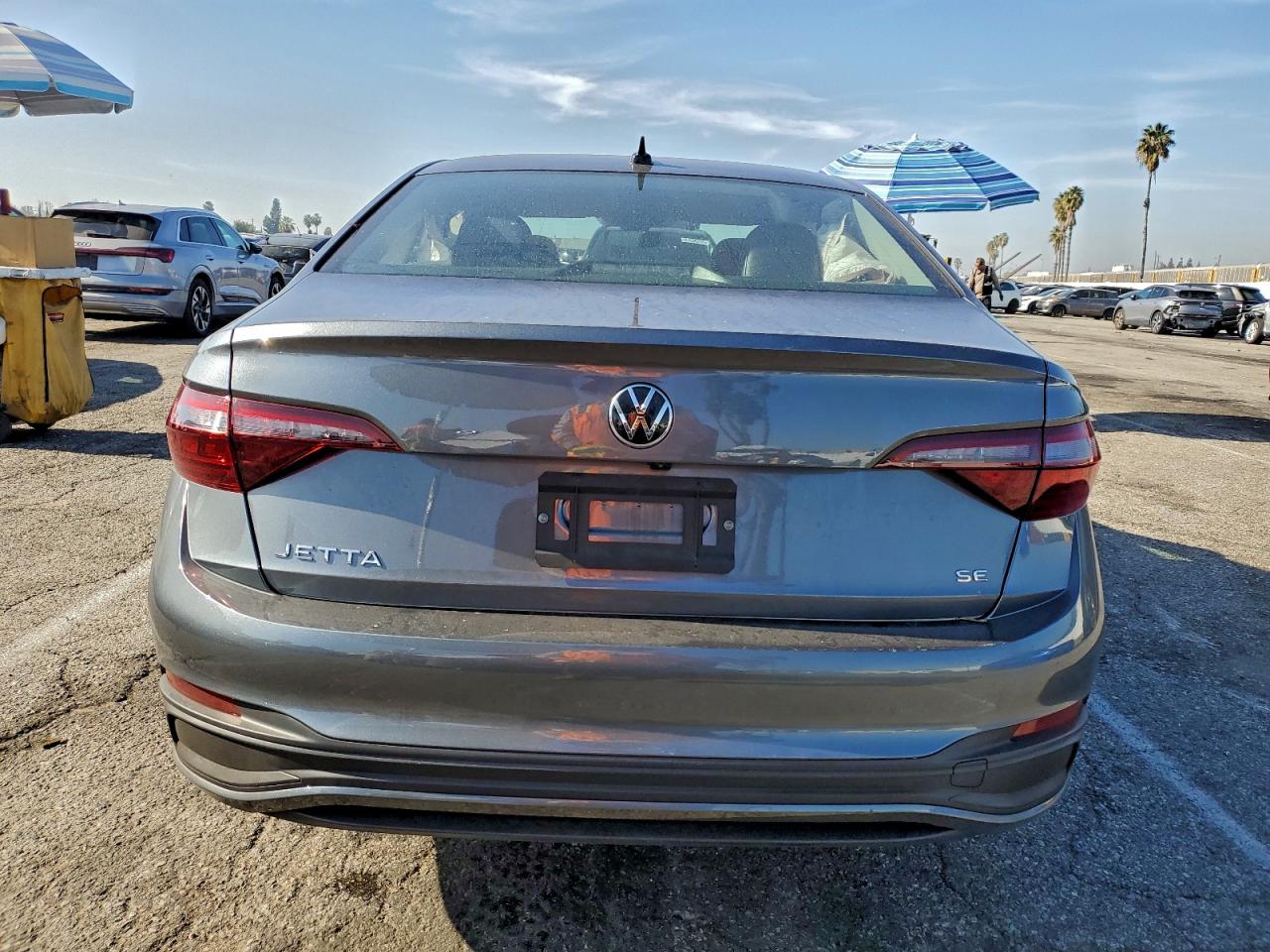 2023 VOLKSWAGEN JETTA SE photo 6
