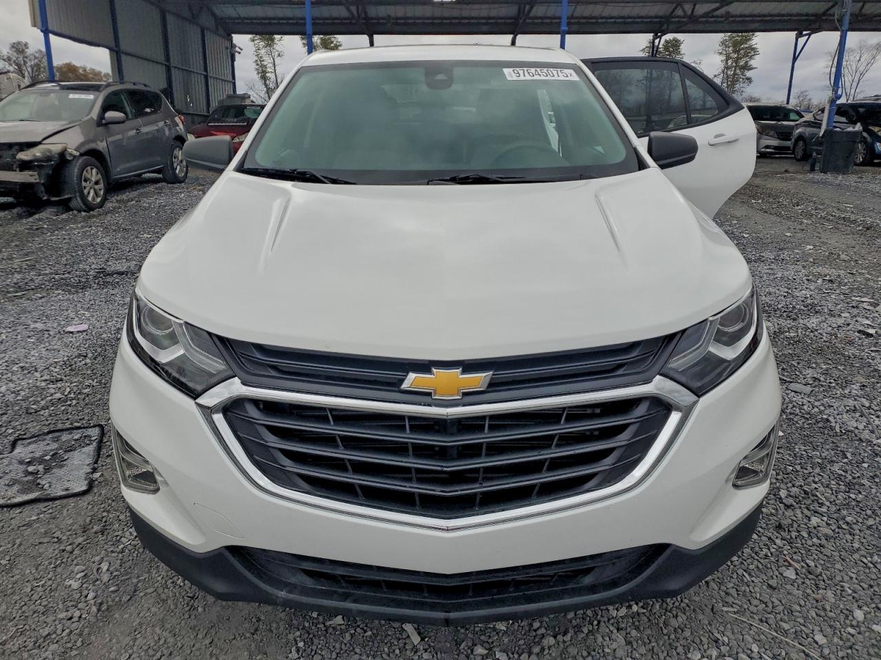 2021 CHEVROLET EQUINOX LS photo 5