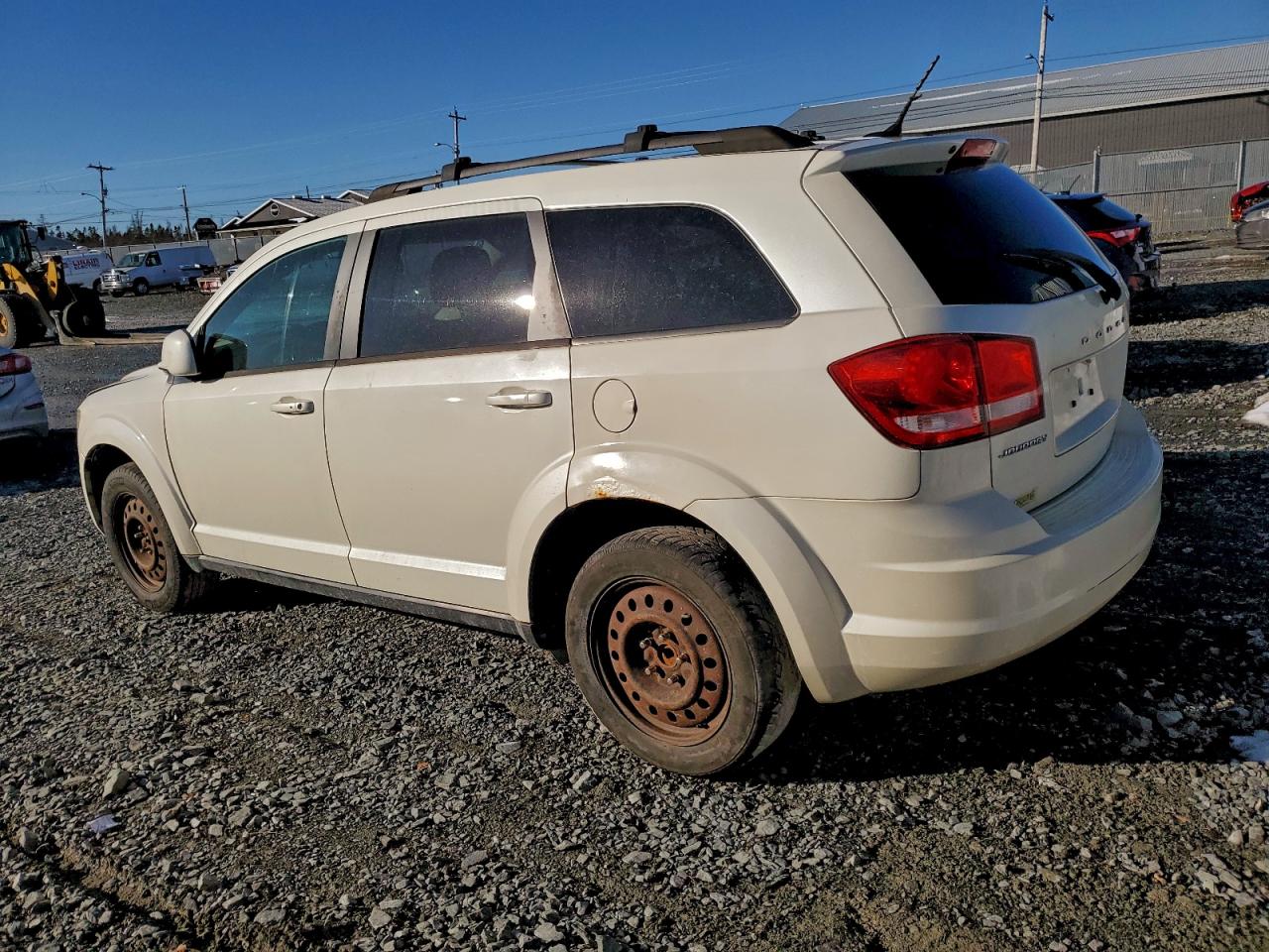 2013 DODGE JOURNEY SE photo 2