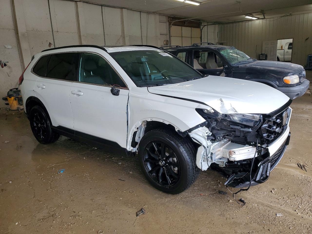 2024 HONDA CR-V SPORT-L photo 4
