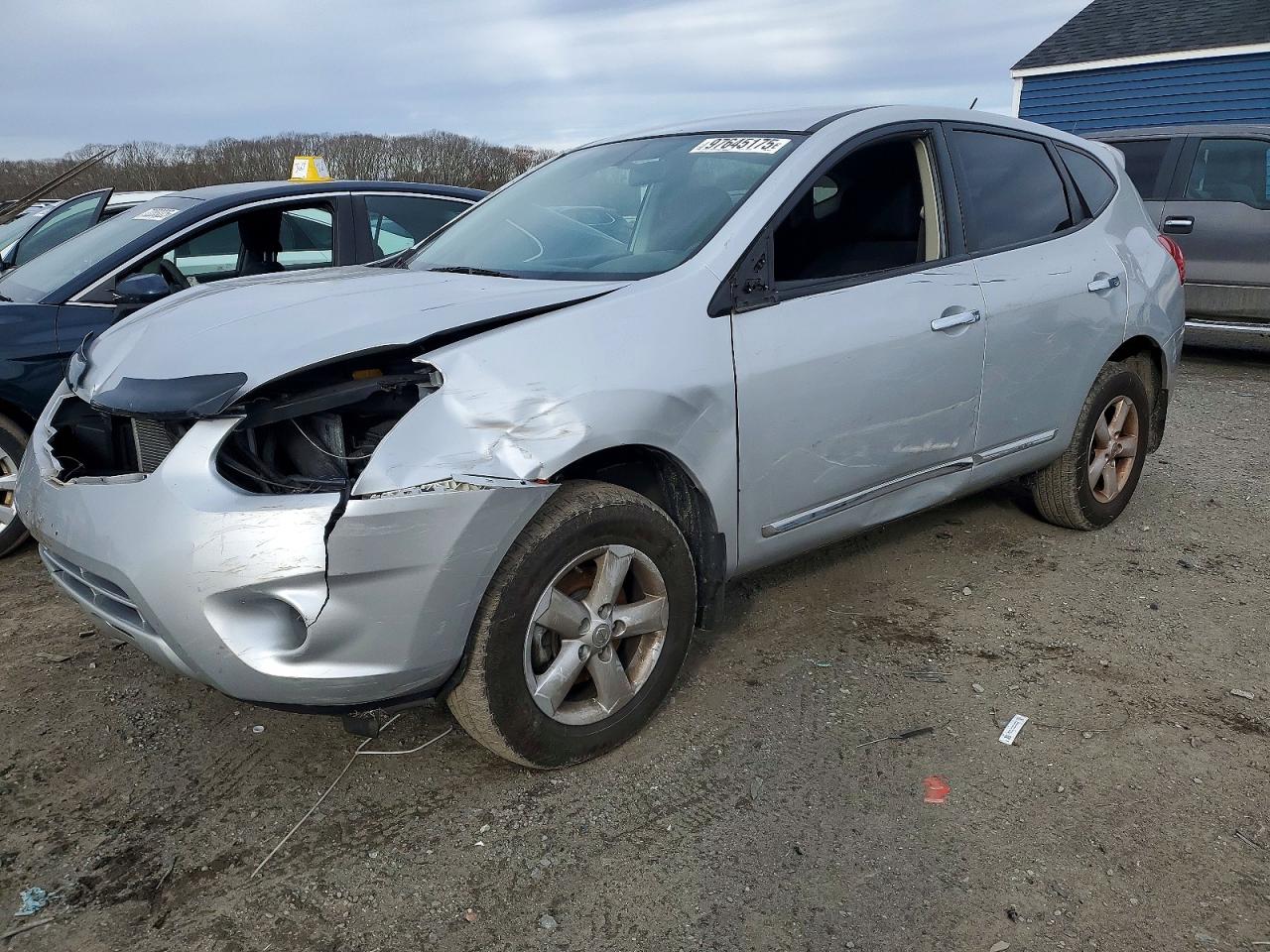 2013 NISSAN ROGUE