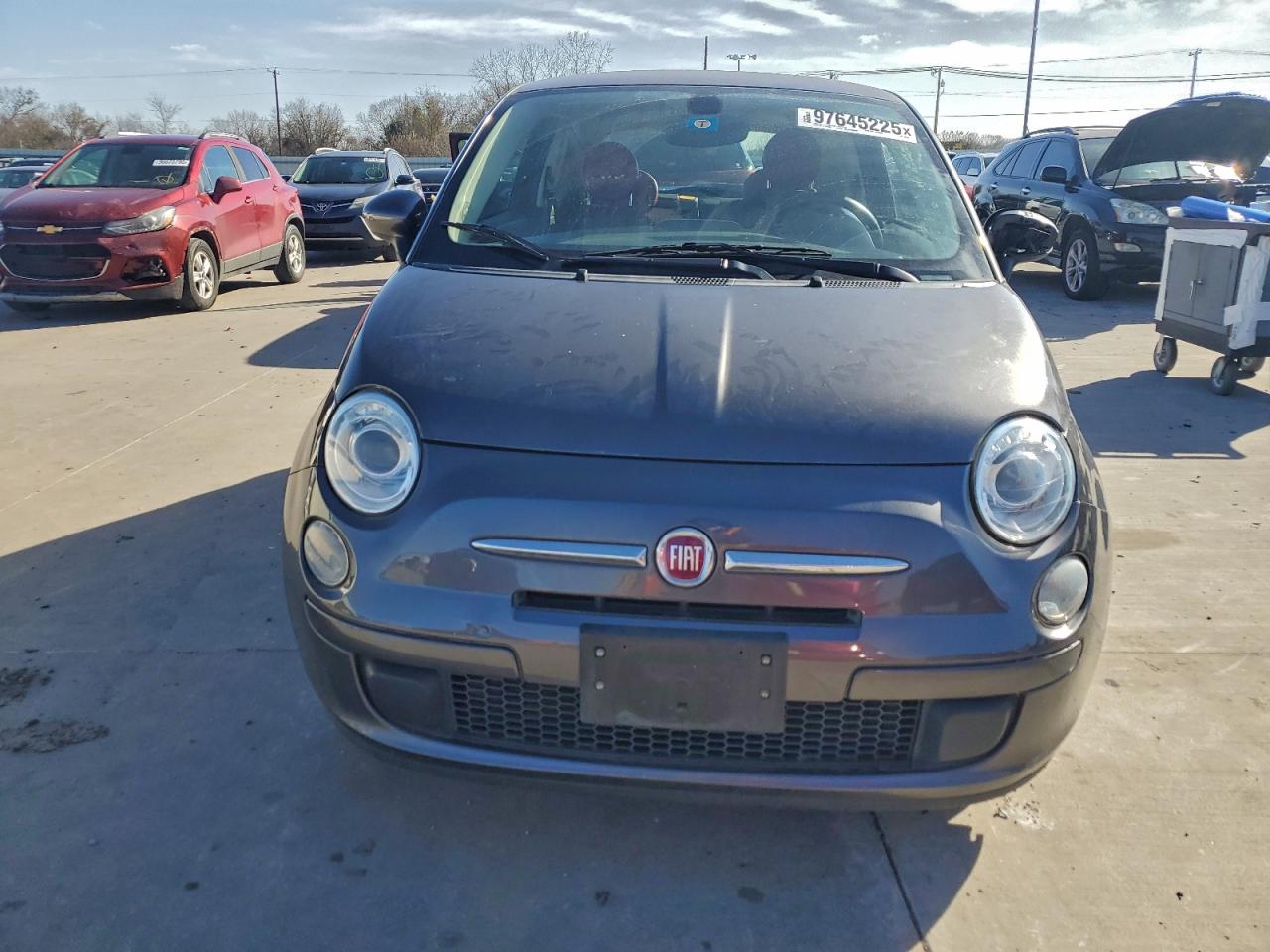 2017 FIAT 500 POP photo 9