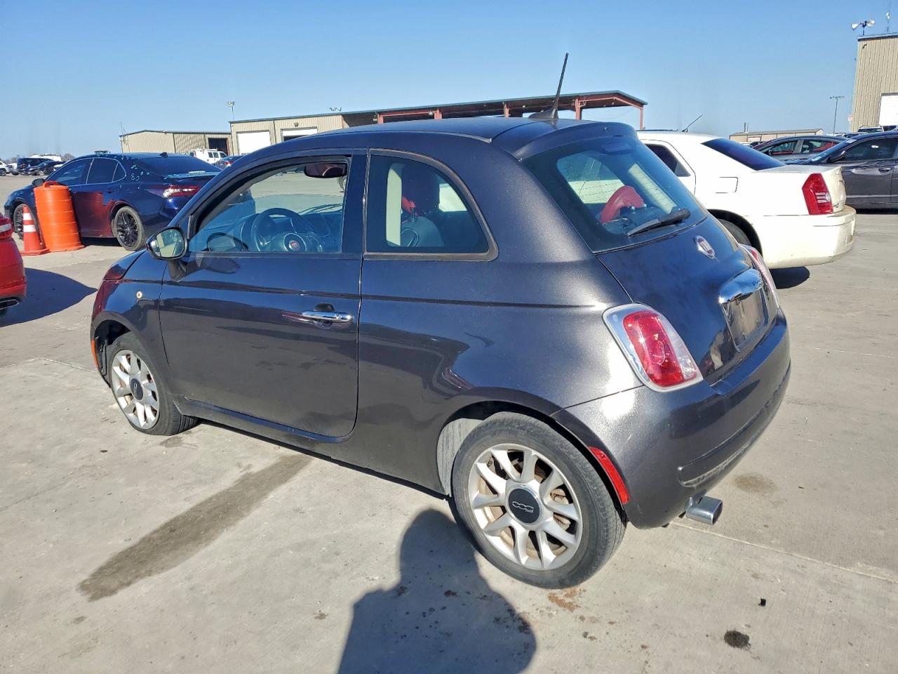 2017 FIAT 500 POP photo 3