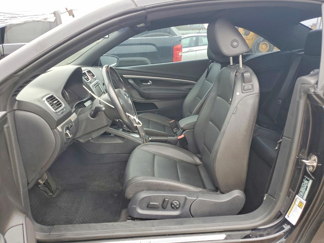 2014 VOLKSWAGEN EOS KOMFORT photo 13