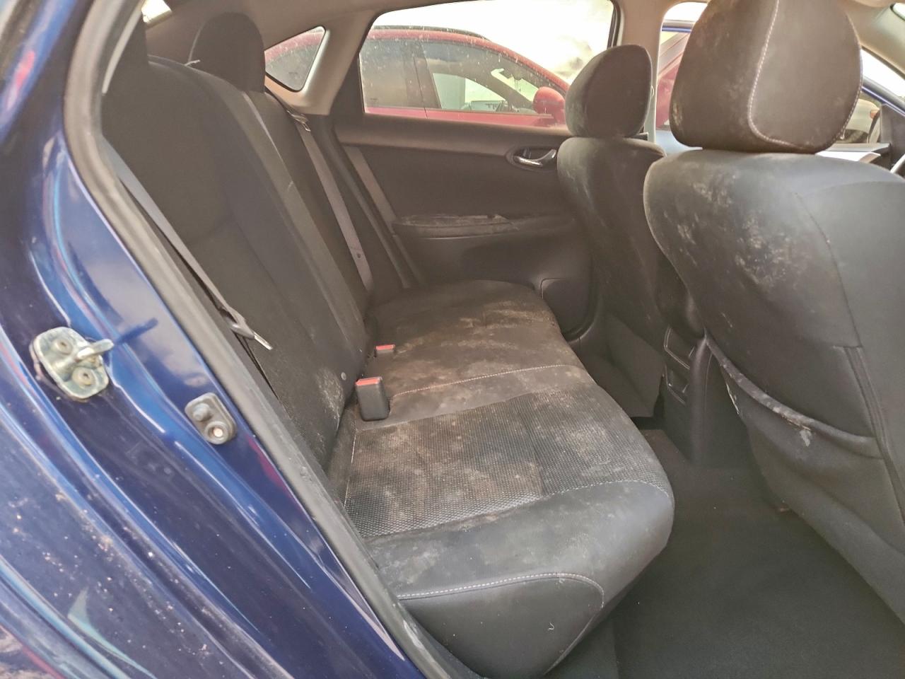 2019 NISSAN SENTRA S photo 10