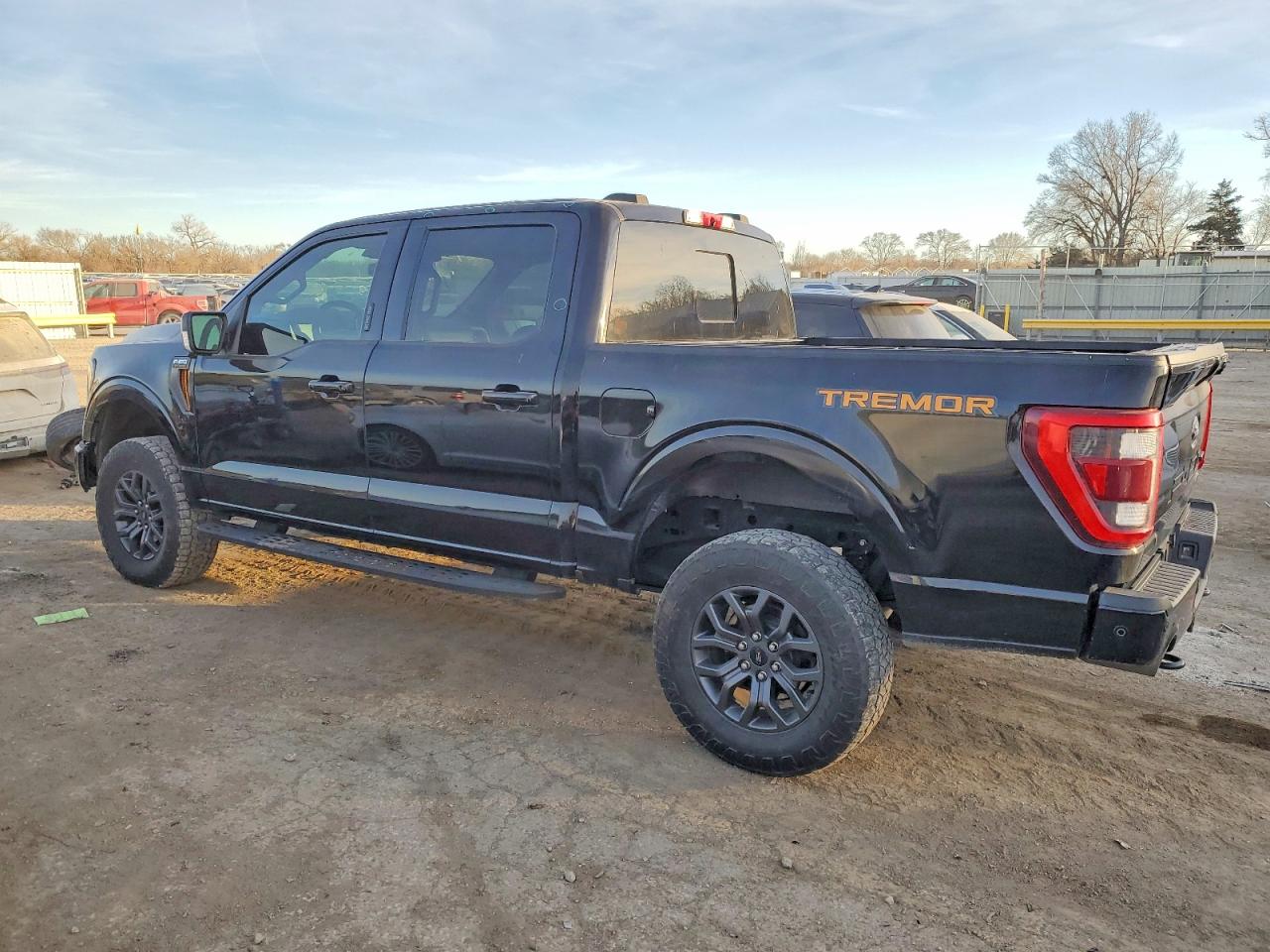 2022 FORD F150 SUPERCREW photo 2