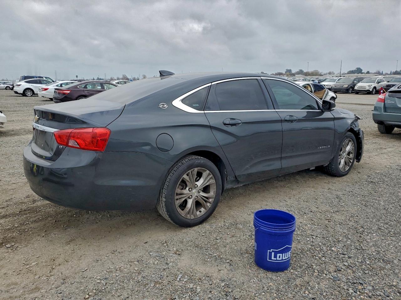 2015 CHEVROLET IMPALA LT photo 3