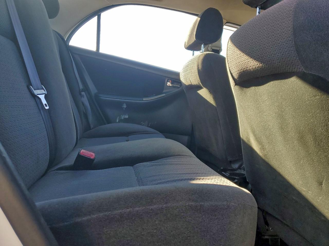 2003 TOYOTA COROLLA CE photo 10