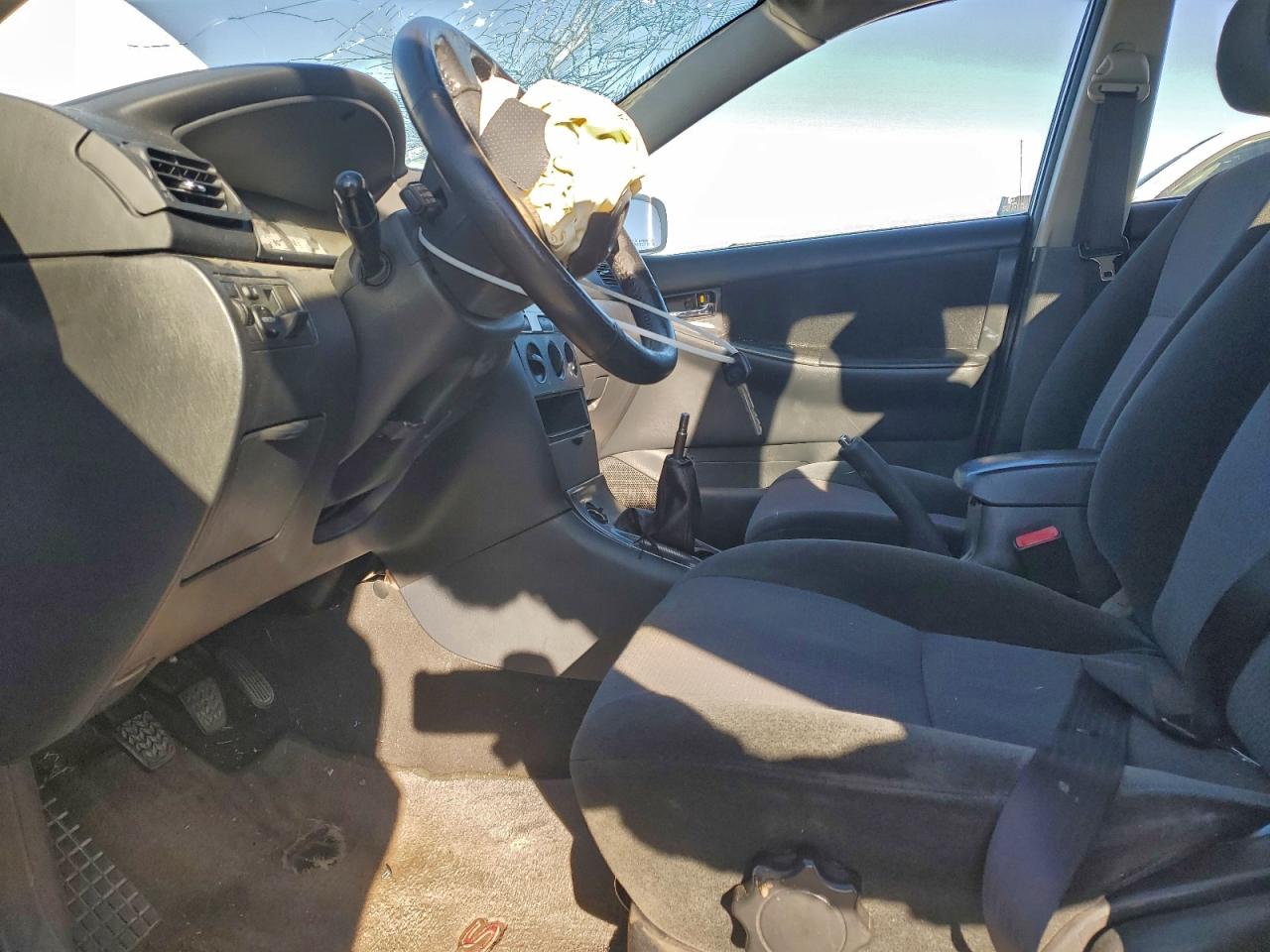 2003 TOYOTA COROLLA CE photo 7