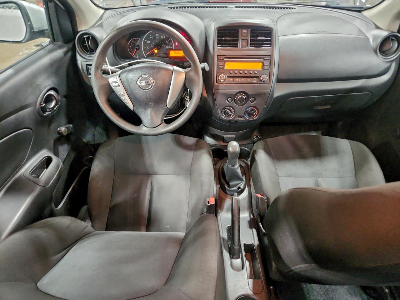 2018 NISSAN VERSA S photo 15