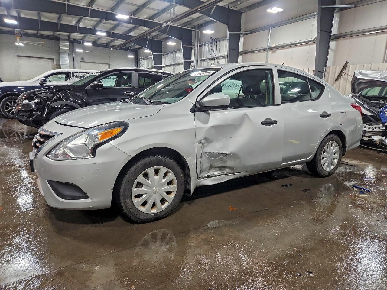 2018 NISSAN VERSA