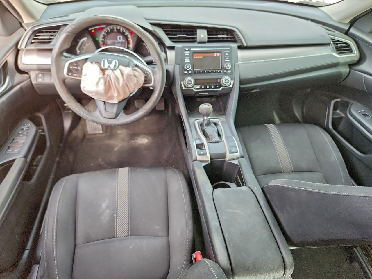 2017 HONDA CIVIC LX photo 8