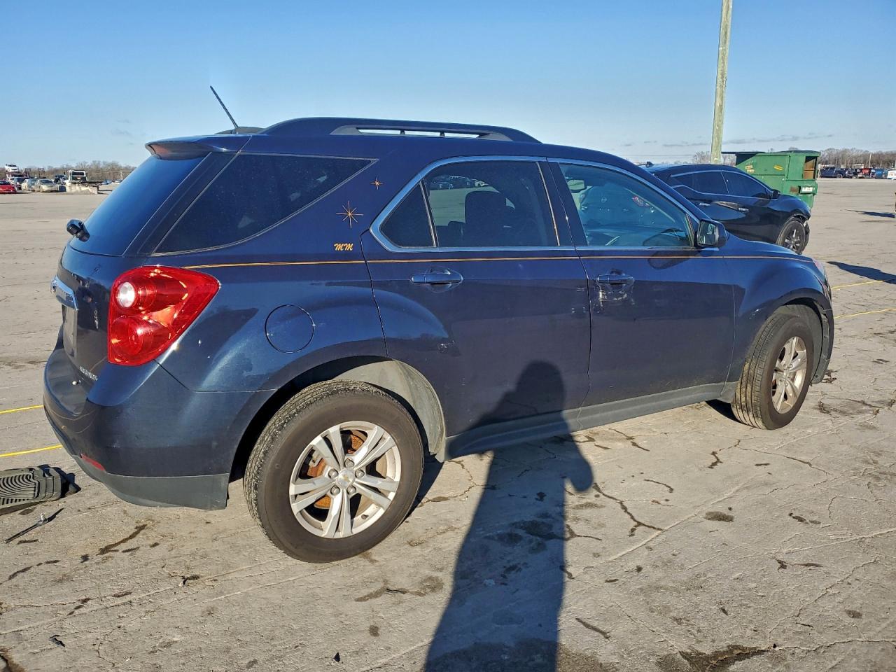 2015 CHEVROLET EQUINOX LT photo 3