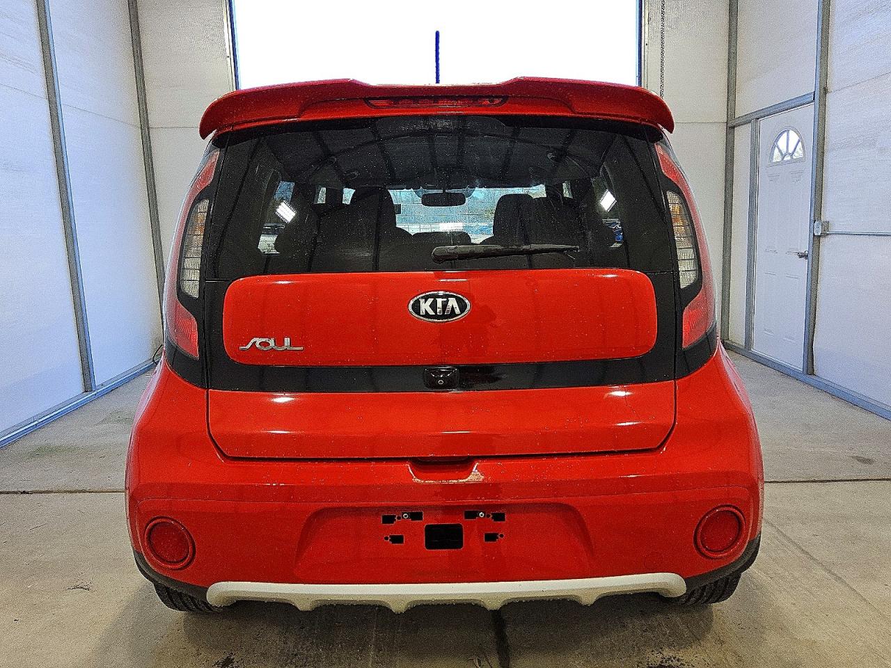2017 KIA SOUL + photo 6