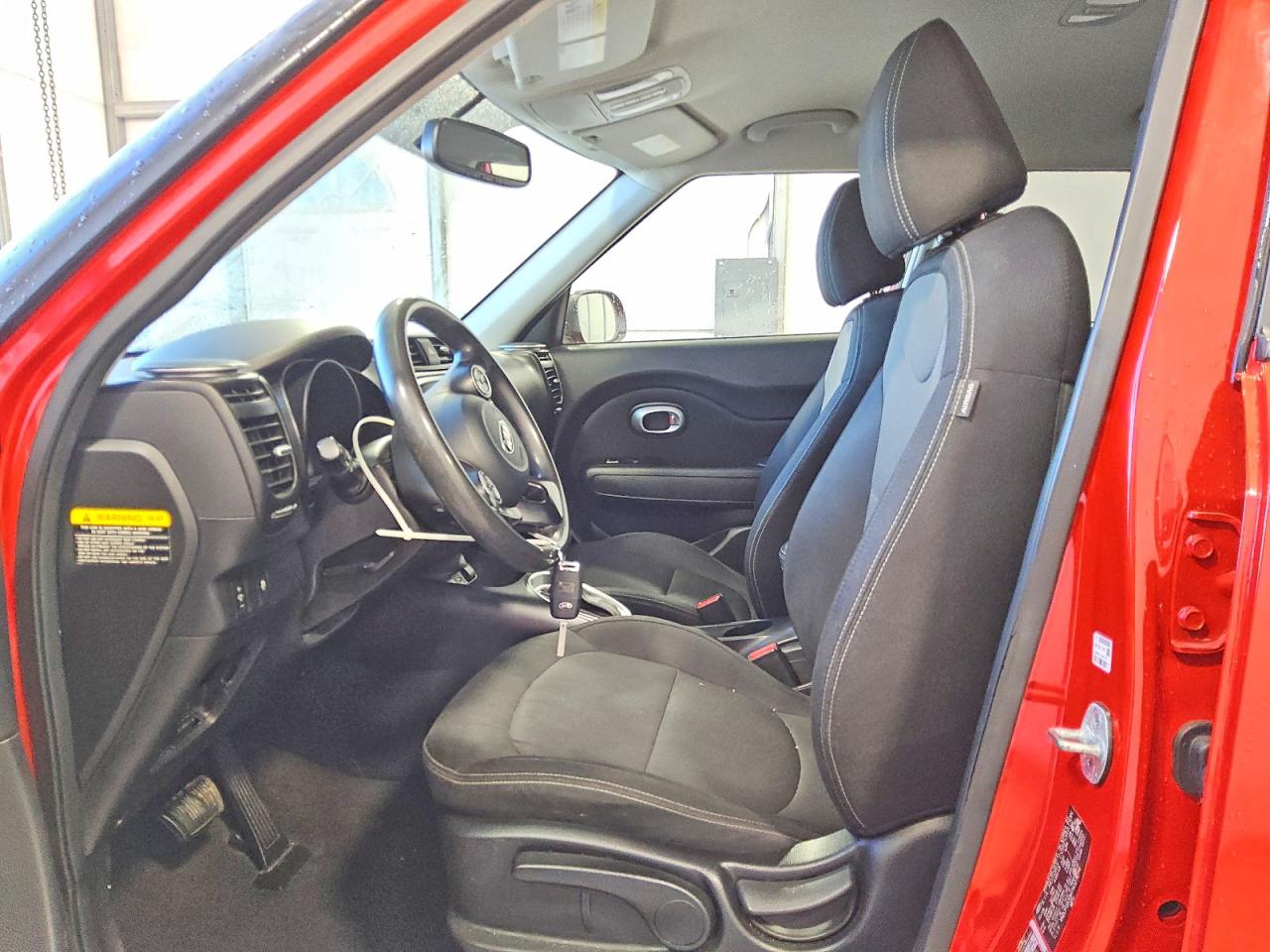 2017 KIA SOUL + photo 7