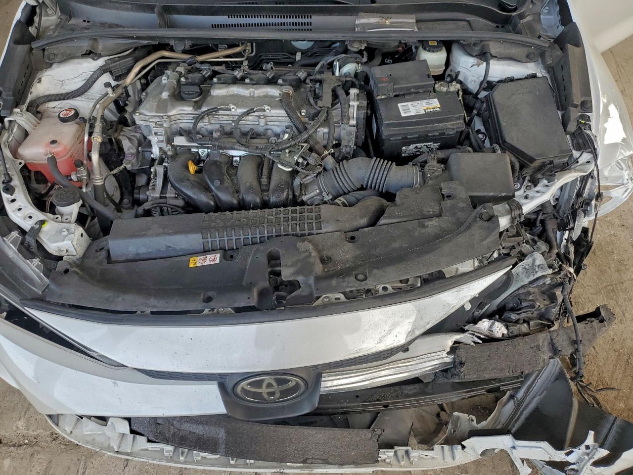 2022 TOYOTA COROLLA LE photo 34