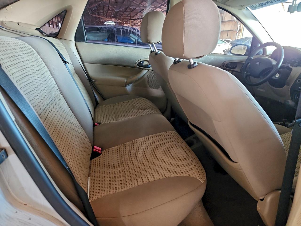 2007 FORD FOCUS ZX4 photo 10