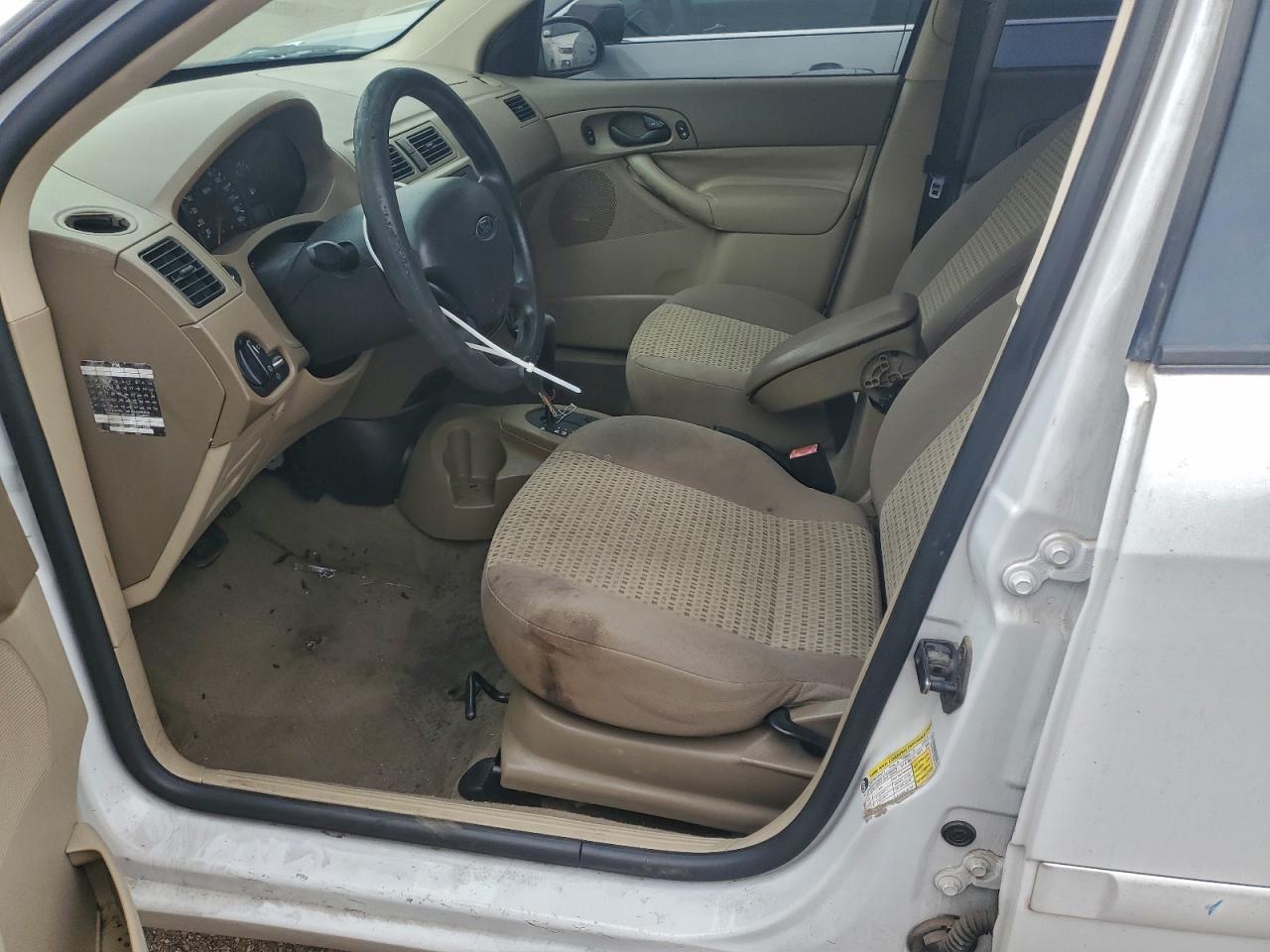 2007 FORD FOCUS ZX4 photo 7