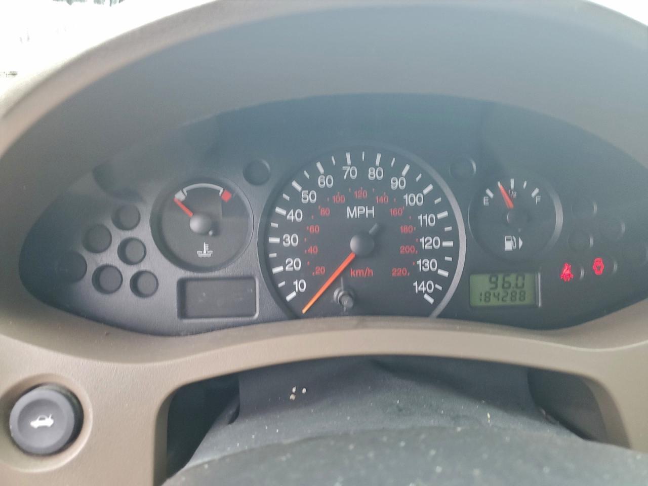 2007 FORD FOCUS ZX4 photo 9