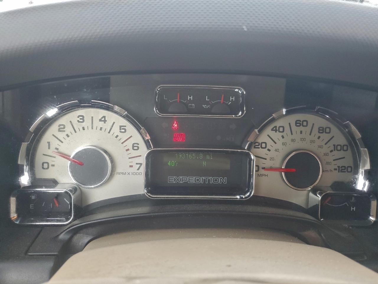 2007 FORD EXPEDITION XLT photo 9