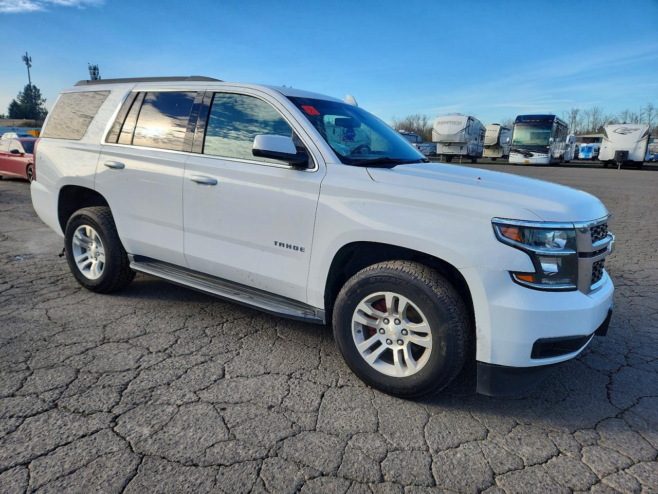 2017 CHEVROLET TAHOE C1500 LS photo 4