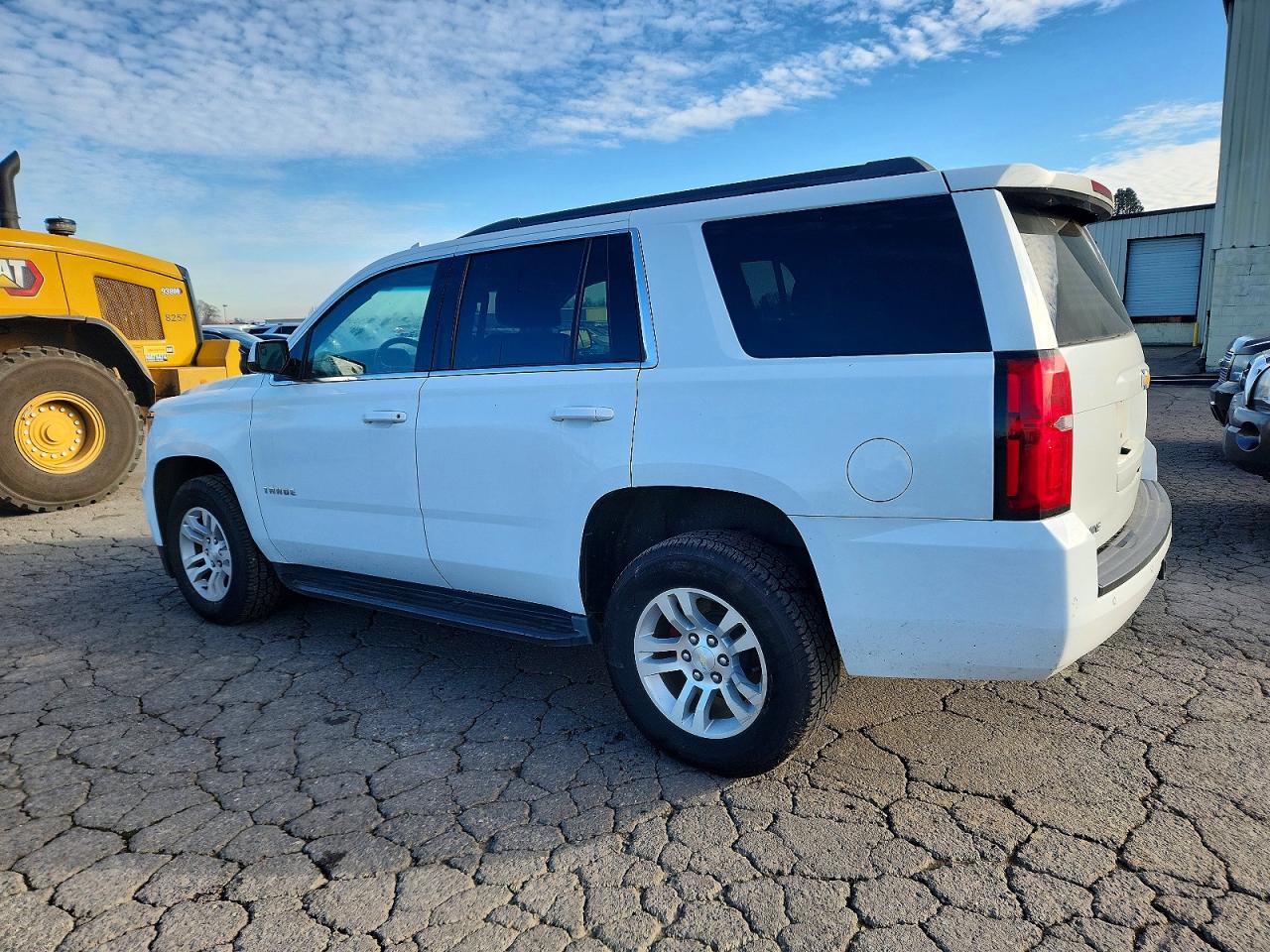 2017 CHEVROLET TAHOE C1500 LS photo 2