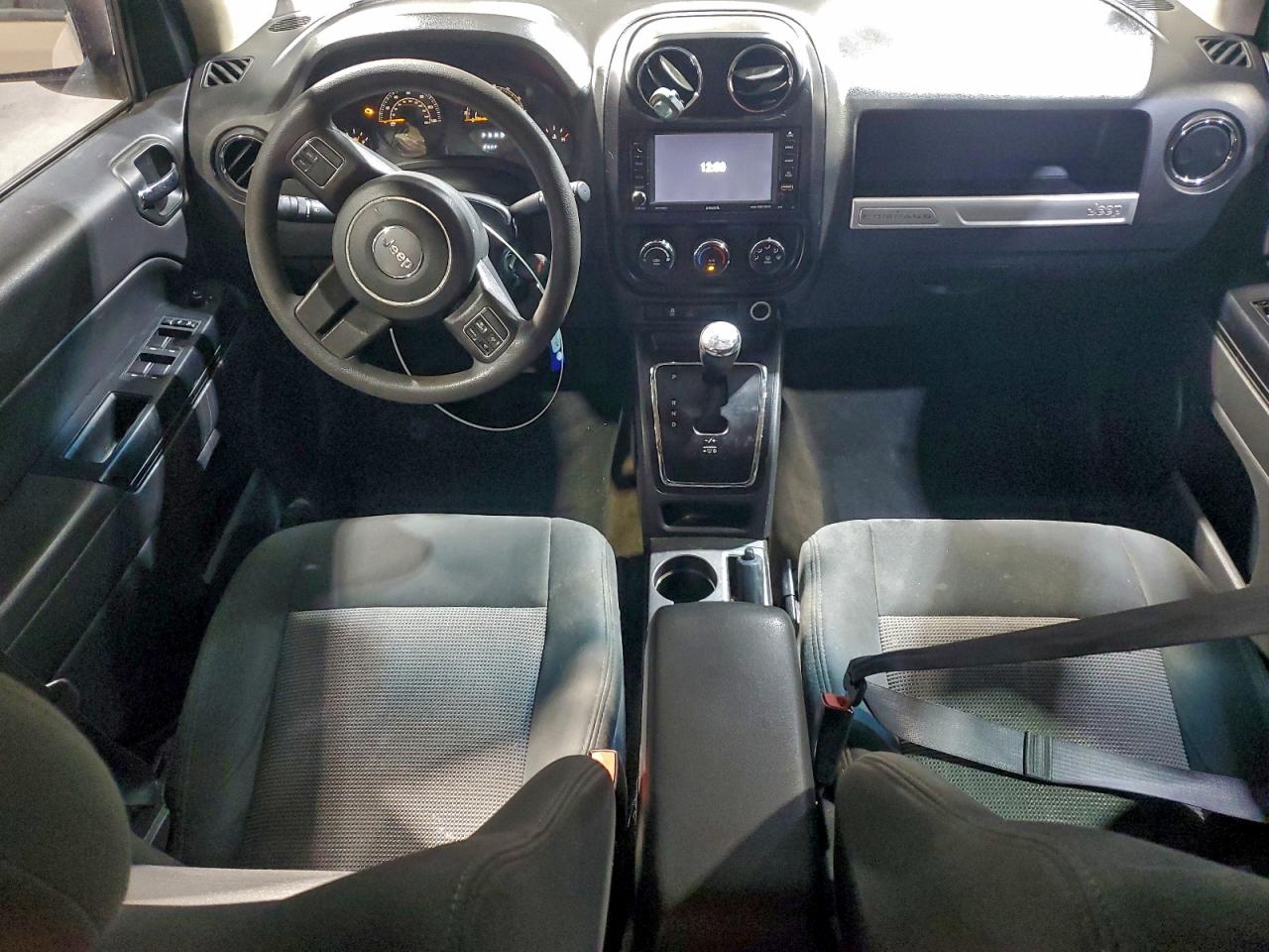 2017 JEEP COMPASS SPORT photo 8