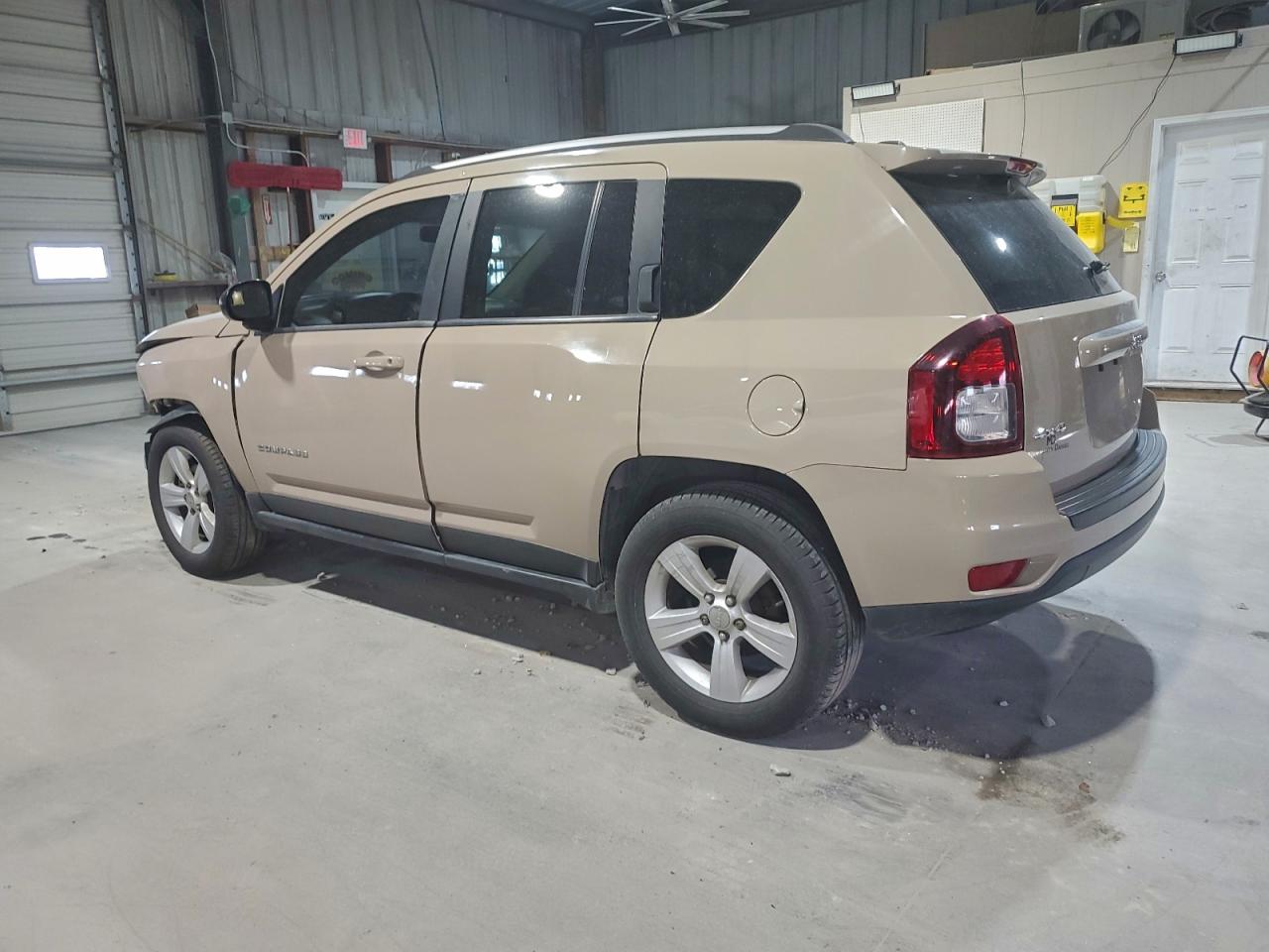 2017 JEEP COMPASS SPORT photo 2