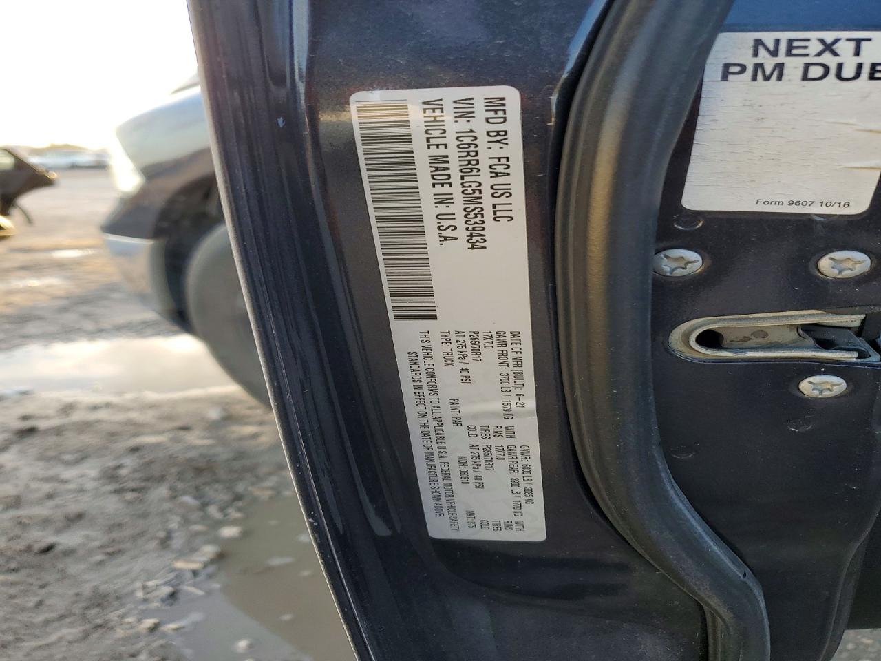2021 RAM 1500 CLASSIC SLT photo 12