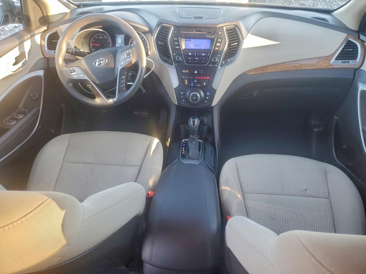 2016 HYUNDAI SANTA FE SPORT photo 8