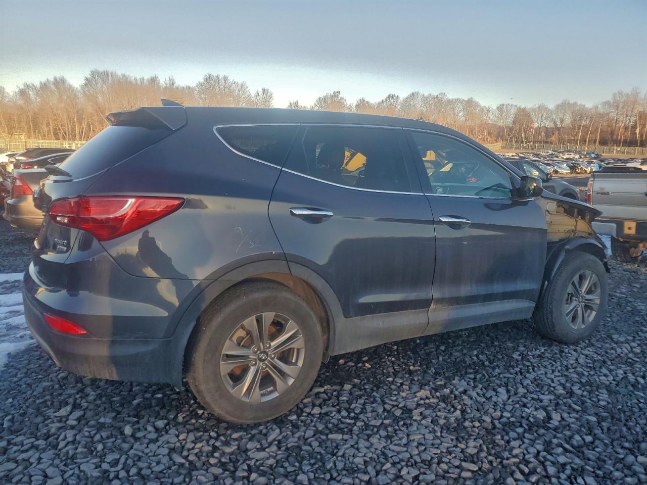 2016 HYUNDAI SANTA FE SPORT photo 3