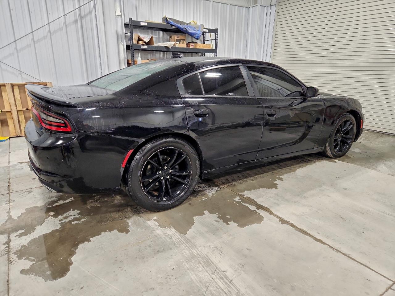 2016 DODGE CHARGER SXT photo 3