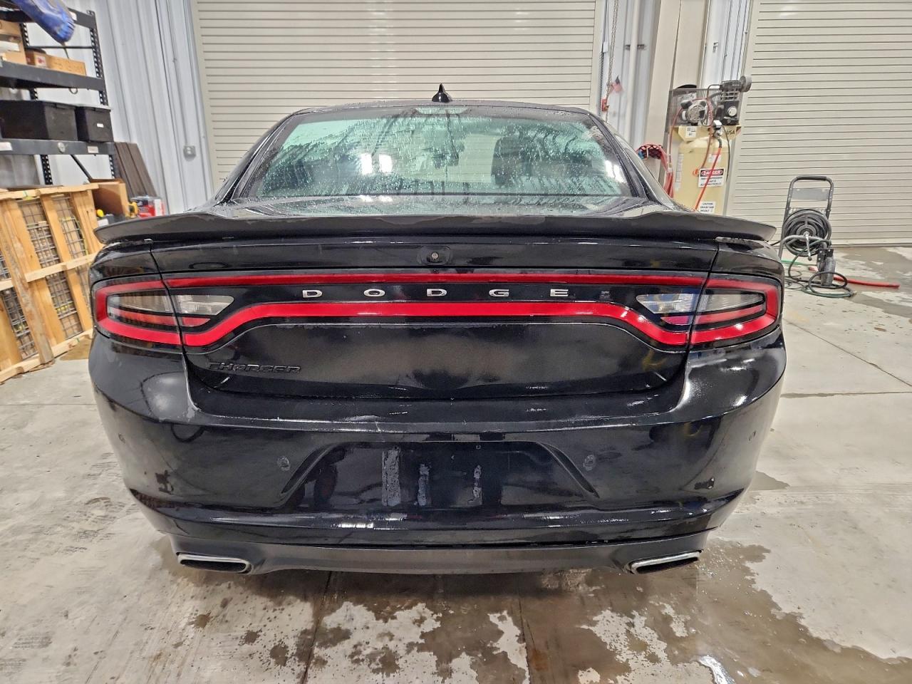 2016 DODGE CHARGER SXT photo 6